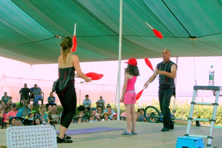 מופעי קרקס בקרקס החקלאי אתר לגדול