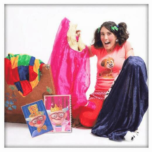 ארגז התחפושות של סבא, לגדול