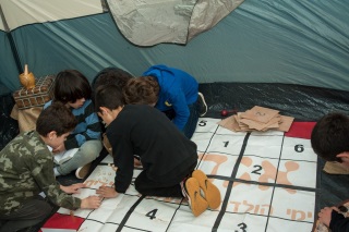 אוהל בריחה לילדים במסיבת גיבוש לכיתה -אגדודס