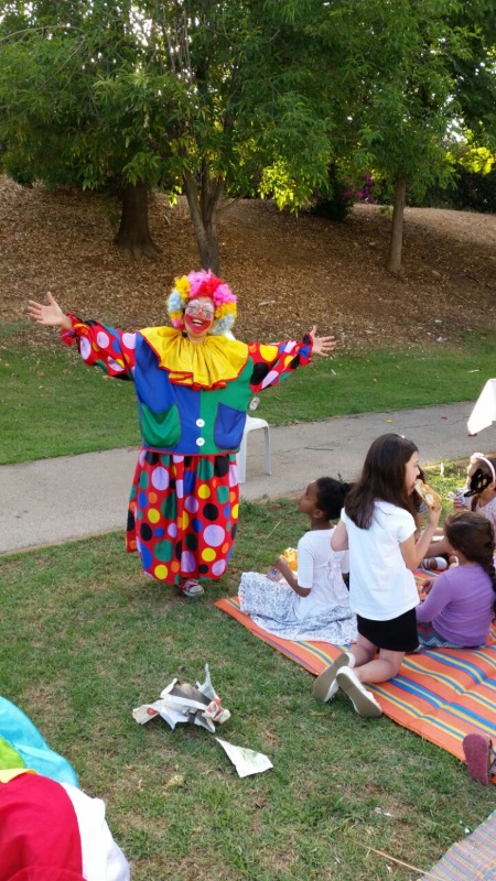 אתי הפעלות וחוויות וליצנות אתר לגדול