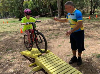 סדנת תרגול רכיבה טכנית ותיקוני דרך של מועדון “המסלול”.גני יהושע