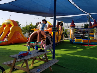 ג'אמפו אתר לגדול
