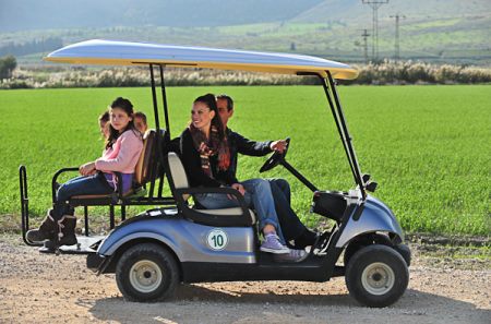 פארק המעיינות השכרת רכבים