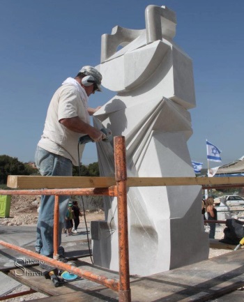 פסטיבל פיסול אבן בגליל פסח 2014