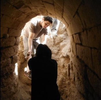 חפירות מתחת לאדמה בחוויה ארכאולוגית לכל המשפחה