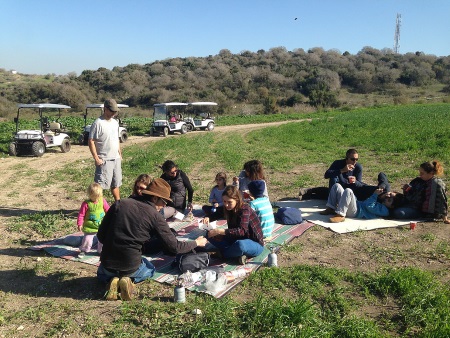 טוק טוק אלונה חוויה בטבע אתר לגדול