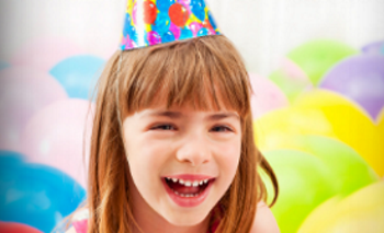 יוטם הולדת במתחם יויו