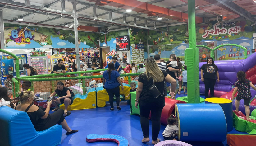 במבינו- בינו סנטר ימי הולדת